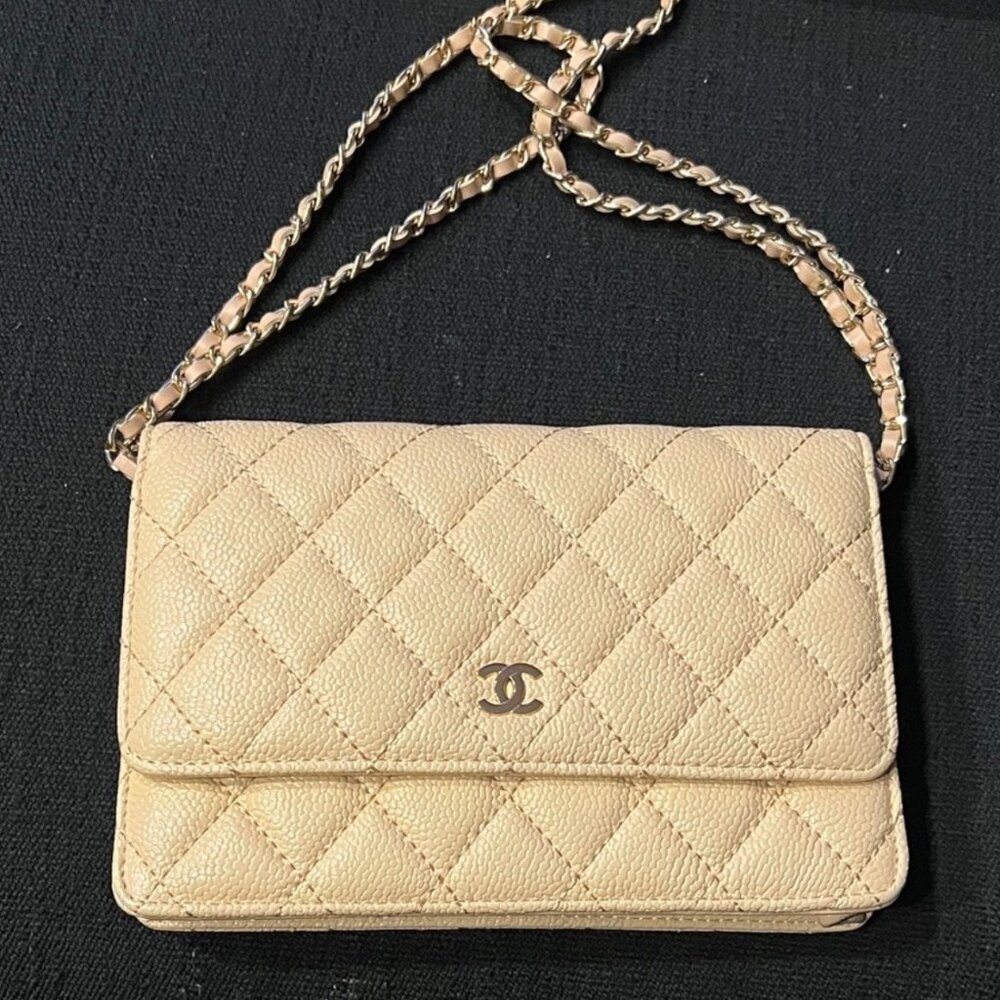 Iconic cream quilted crossbody bag